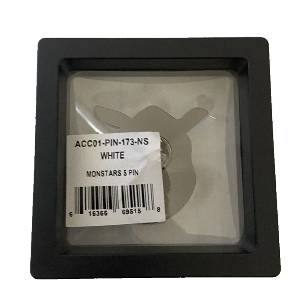 Headgear Pin Monstars #5 White Space Jam‎ Basketball Collector's Box Retro